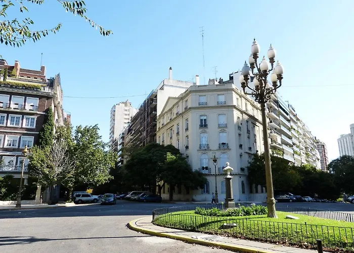 Moderno Departamento Con Balcon En Recoleta
