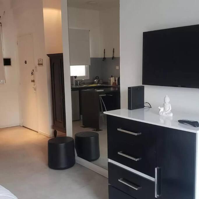 Moderno Departamento Con Balcon En Recoleta * Buenos Aires