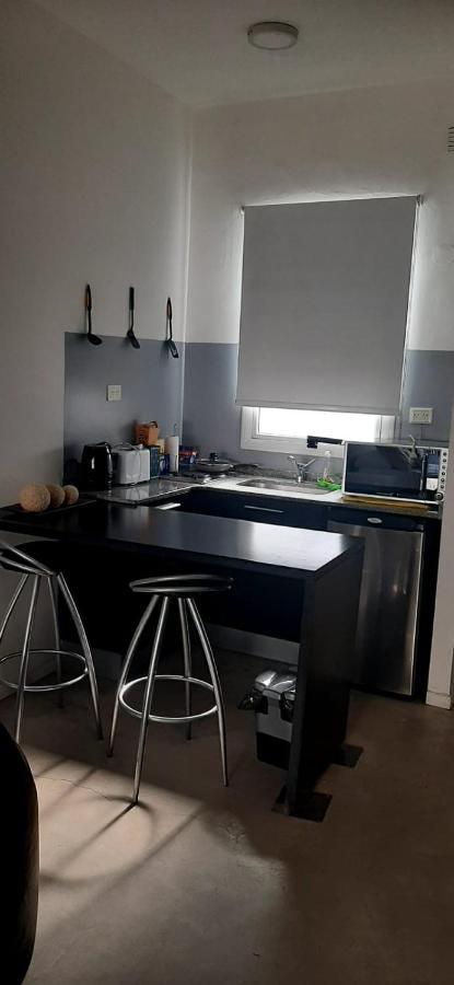 Moderno Departamento Con Balcon En Recoleta Apartment Buenos Aires
