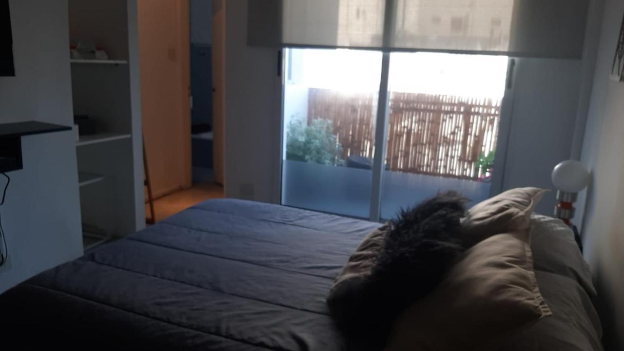 Moderno Departamento Con Balcon En Recoleta Apartment *